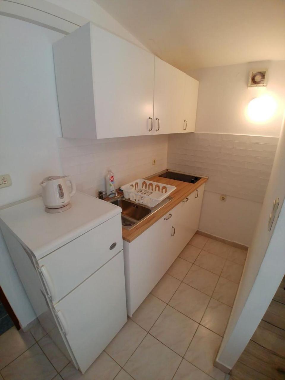 Apartment Svetka Sali Eksteriør bilde